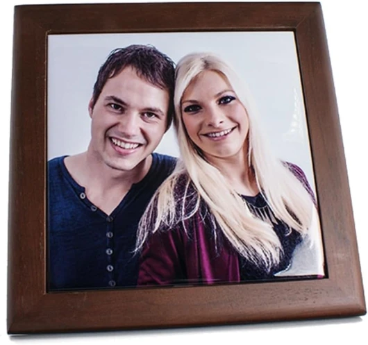 Dessous de plat personnalisé en bois foncé et céramique – Sous plat avec impression photo personnalisée – Support de table personnalisable