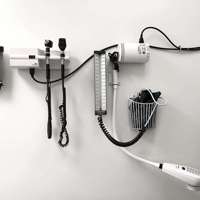 Éclairez votre sourire avec des solutions de kits de blanchiment dentaire