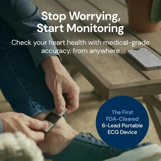 KardiaMobile 6L - Le Moniteur ECG Personnel connecté à 6 dérivations - Détectez la Fibrillation auriculaire en Seulement 30 Secondes - à Tout Moment, n'importe où - Distribué par OMRON