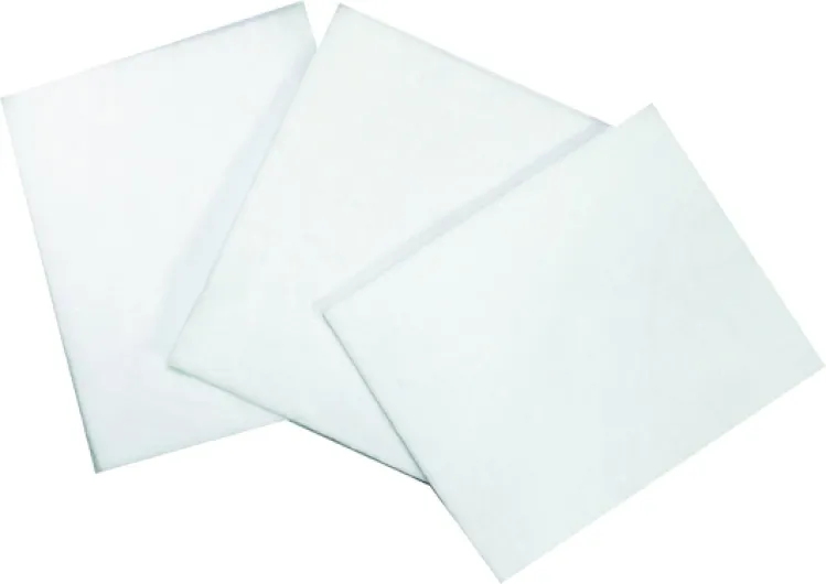 Compresses Pure N Non Tissé Non Stériles – Douces au Toucher – Ne se Déforment Pas – N’adhérent pas à la Peau – Compatible avec toutes les Solutions Antiseptiques 7.5 x 7.5 cm