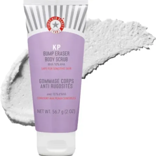 Test First Aid Beauty KP Bump Eraser : le gommage qui calme (un peu) la peau de fraise